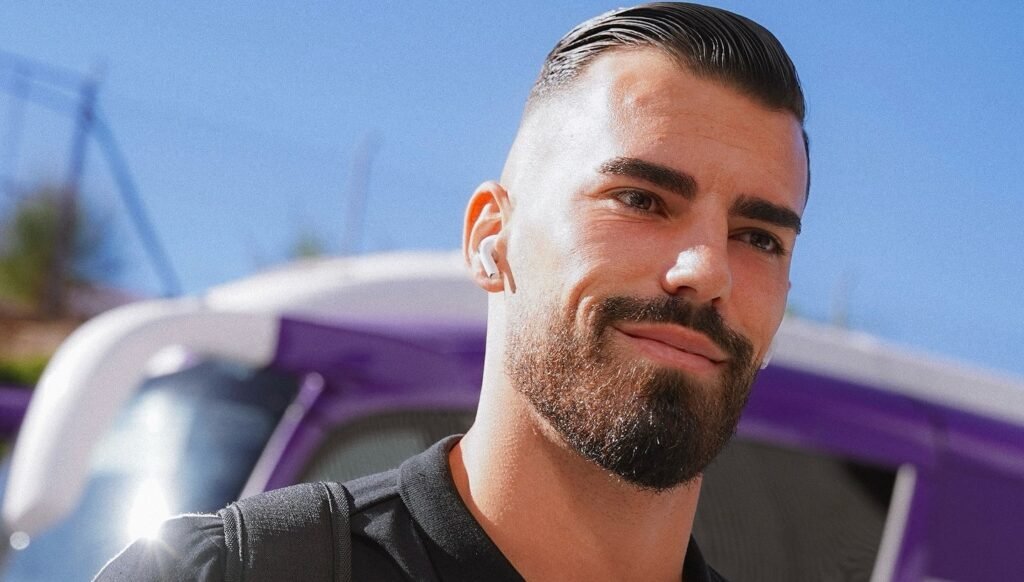 Roberto Martínez em Alerta: Imprensa Espanhola Rendida ao Guarda-Redes Português