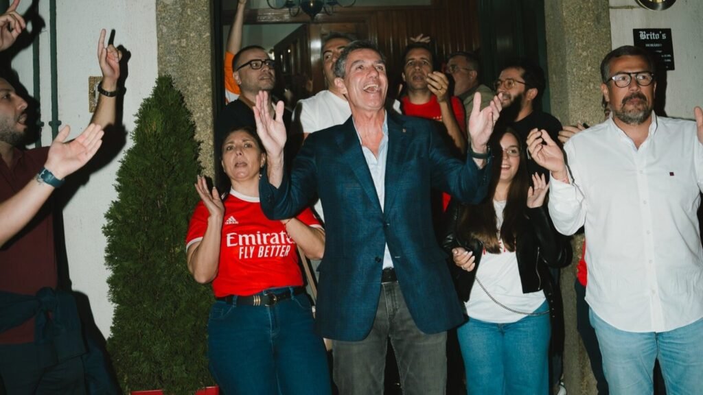 João Noronha Lopes envia mensagem a José Mourinho e aos jogadores do Benfica antes do Clássico: «Hoje terão milhões convosco»