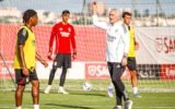 Mourinho conta com 5 regressos no treino do Benfica, mas ainda sem 3 ausências de peso