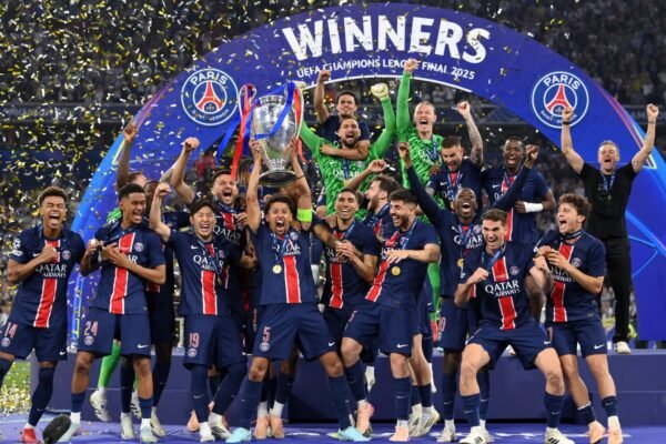UEFA e Netflix negociam acordo para a transmissão da Champions League
