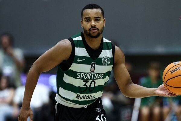 Sporting conquista vitória na estreia da Euro Cup contra o Dínamo Sassari