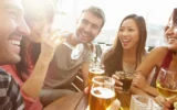 Quatro Segredos Estranhos que Cientistas Descobriram na Cerveja e no Vinho