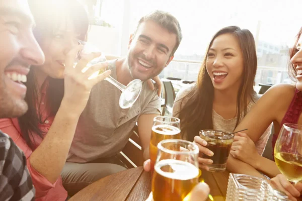 Quatro Segredos Estranhos que Cientistas Descobriram na Cerveja e no Vinho
