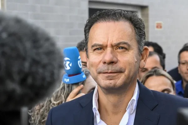 Luís Montenegro "não vê" motivos para a oposição rejeitar o OE2026