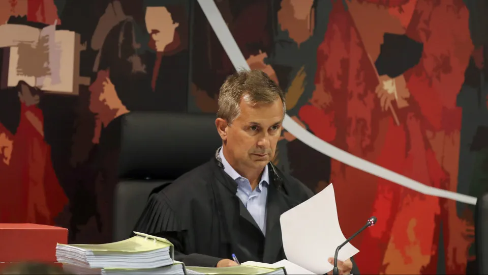 Manifesto dos 50 solicita explicações do MP sobre inquérito a Ivo Rosa