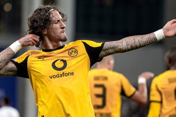 Fábio Silva Insatisfeito no Borussia Dortmund e Considera Saída no Mercado de Inverno