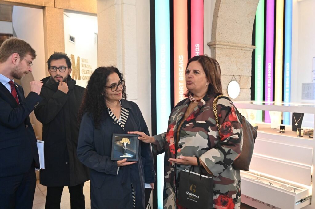 Ourivesaria fortalece laços entre Gondomar e Colômbia