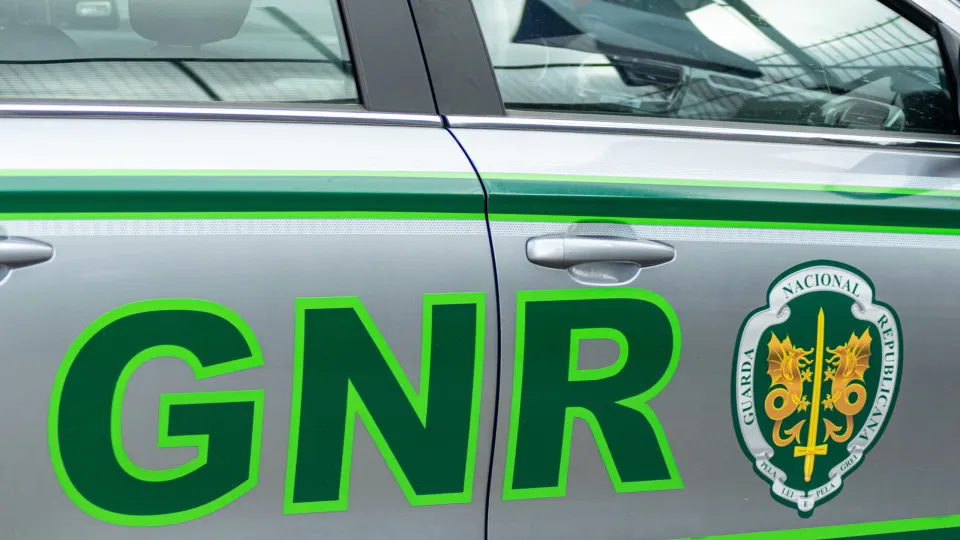 Dois Arrestados por Tráfico de Drogas em Vila Viçosa