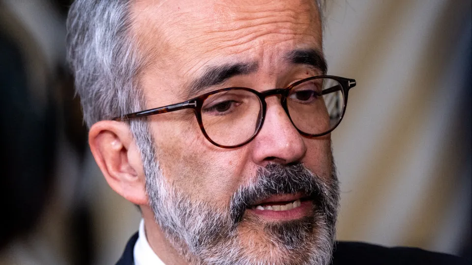 MNE Garante Compartilhamento de Informações sobre a Flotilha com o BE