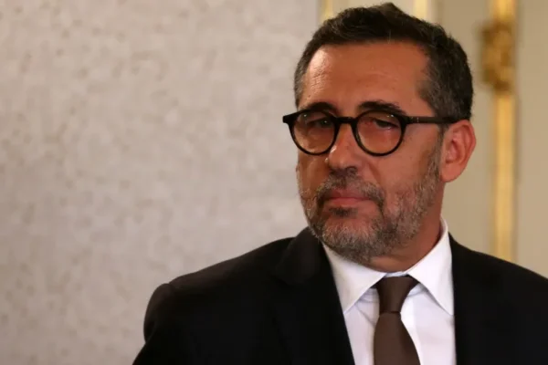 Teles Pereira renuncia ao cargo de Juiz do Tribunal Constitucional