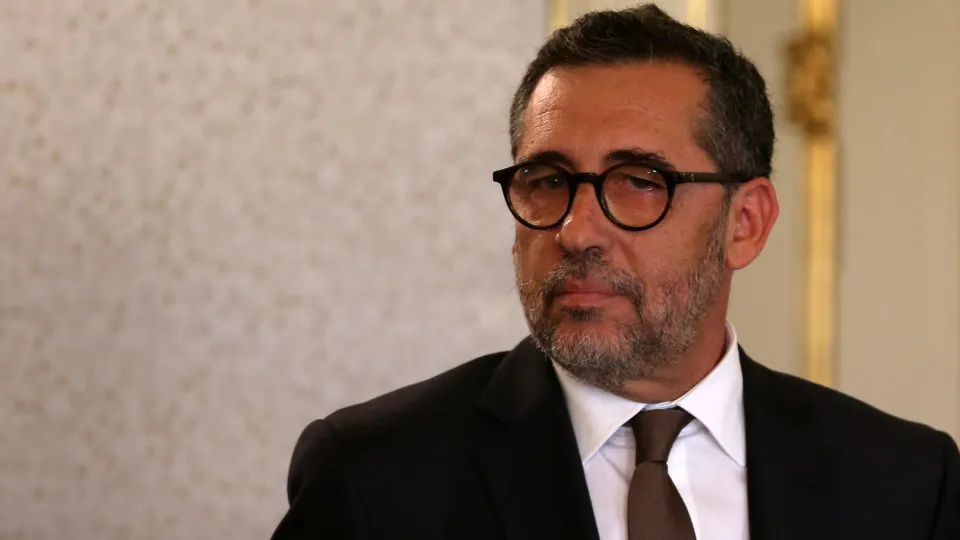 Teles Pereira renuncia ao cargo de Juiz do Tribunal Constitucional