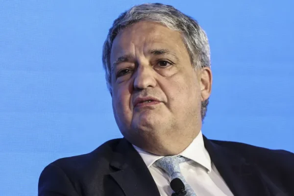 Paulo Macedo Assume a Presidência do Conselho Geral da Universidade de Aveiro