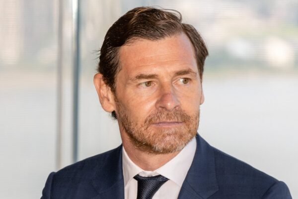 André Villas-Boas destaca aumento de sócios e afirma: 'É essa força que faz o FC Porto incomodar tanta gente'