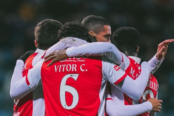 Arouca e Braga: Expulsões, Auto-gols e Chapéus na Primeira Liga