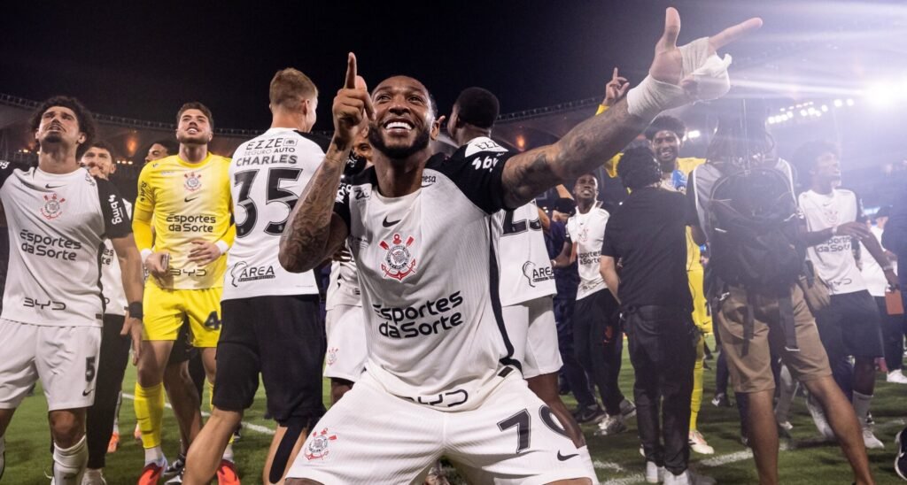 Corinthians recusa proposta de 6 milhões de euros do AC Milan por ex