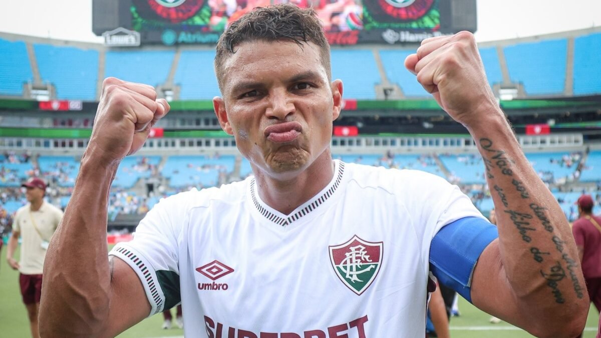Thiago Silva pode retornar à Europa aos 41 anos após saída do Fluminense