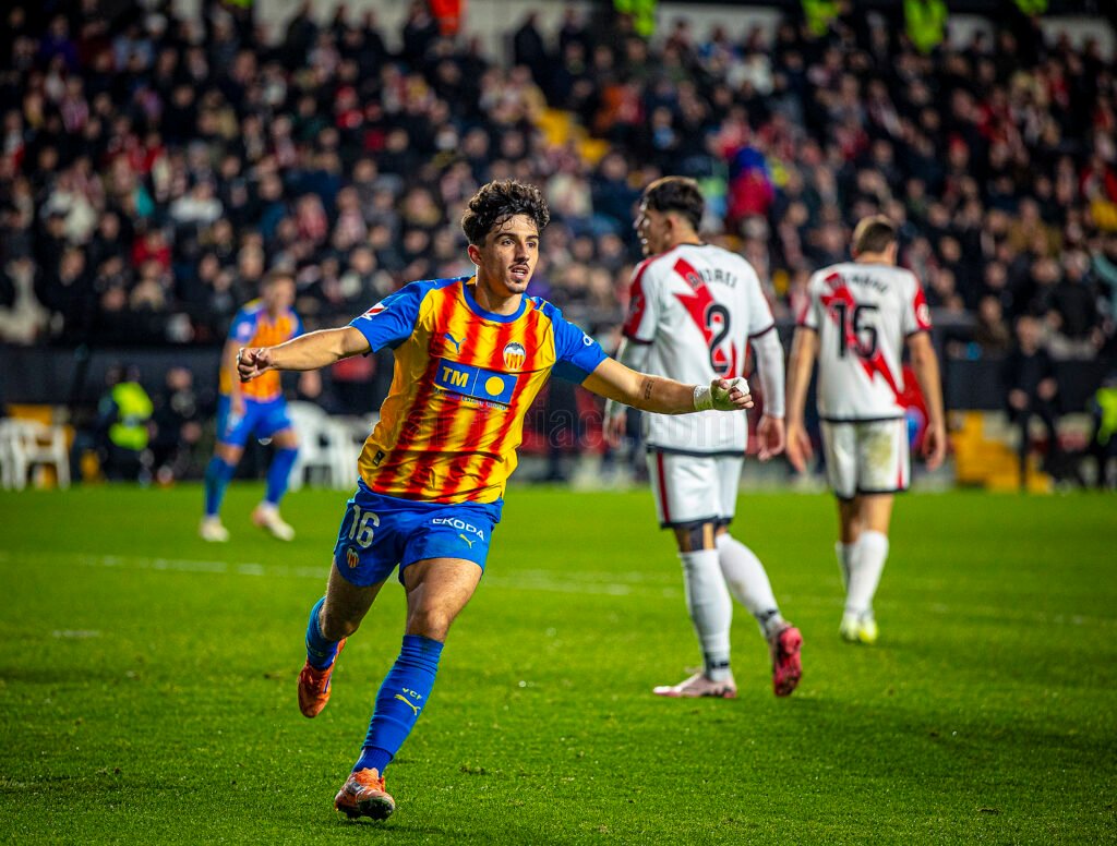 Valencia Empata na La Liga com Thierry Correia e André Almeida como Titulares