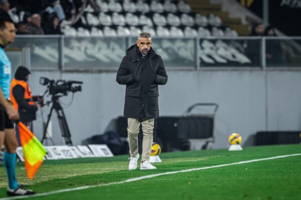 Rui Borges rendido a jogador: "Uma segunda parte digna da seleção nacional"