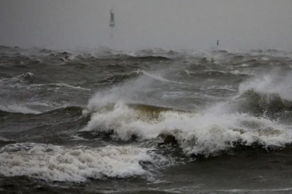 Erosão e turbinas eólicas offshore: 15 desafios para ecossistemas aquáticos