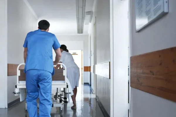 SEP acusa ministra de bloquear contratações para "privatizar" ULS de Braga