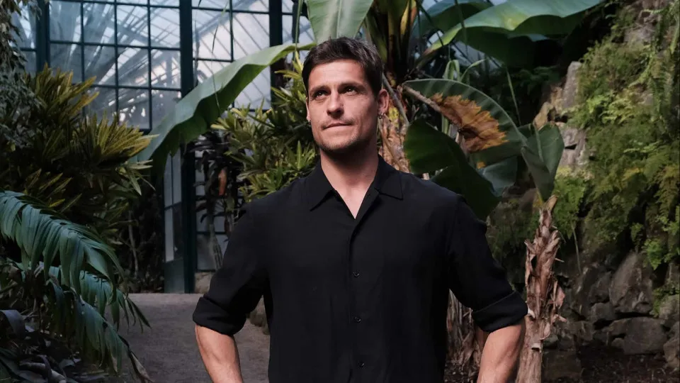 Carloto Cotta Enfrenta Julgamento e Avança com Queixa por Difamação