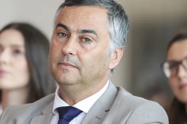 Seis professores afastados desde 2022 por denúncias de abuso sexual