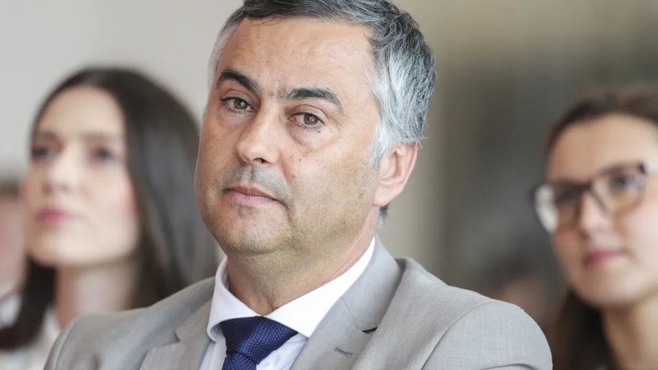 Seis professores afastados desde 2022 por denúncias de abuso sexual