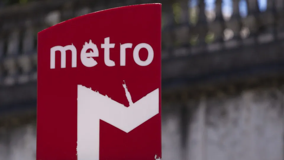 Normalização da Circulação na Linha Azul do Metropolitano de Lisboa