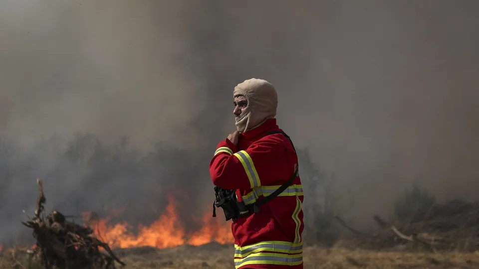 Meios de Combate a Incêndios Reduzidos a Partir Desta Quarta