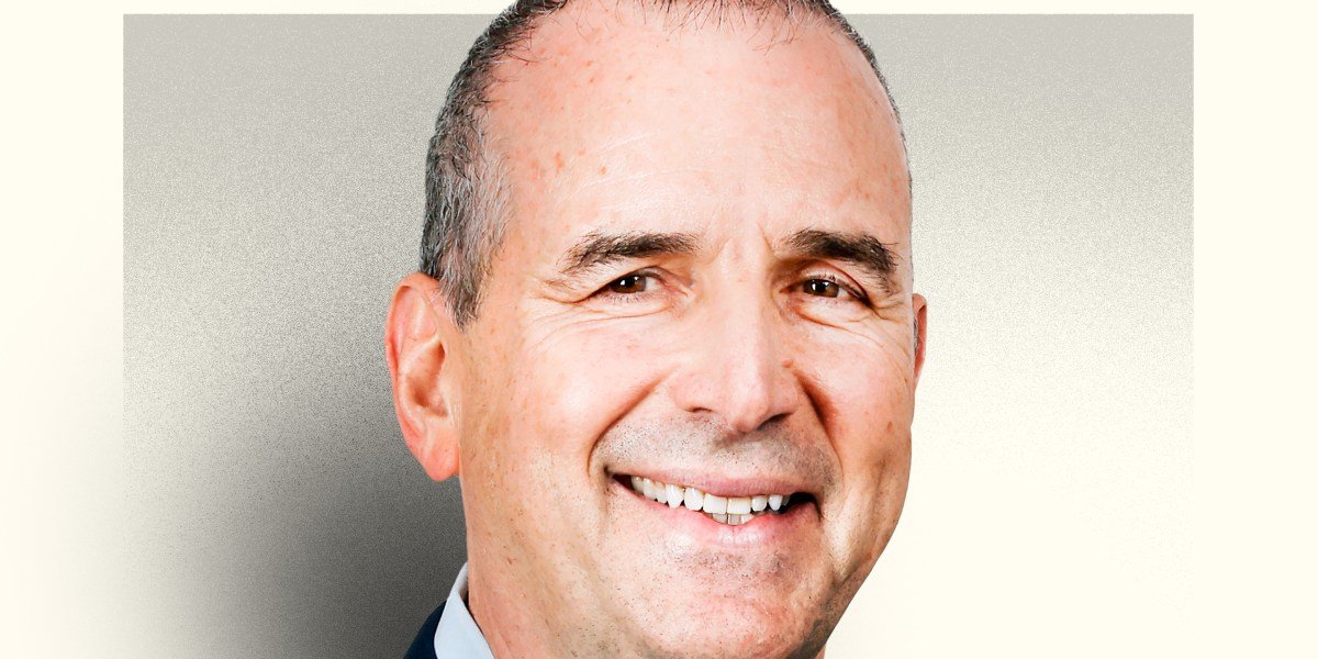 Peter Arduini, CEO da GE HealthCare, traça um novo capítulo inspirado no legado de Jack Welch