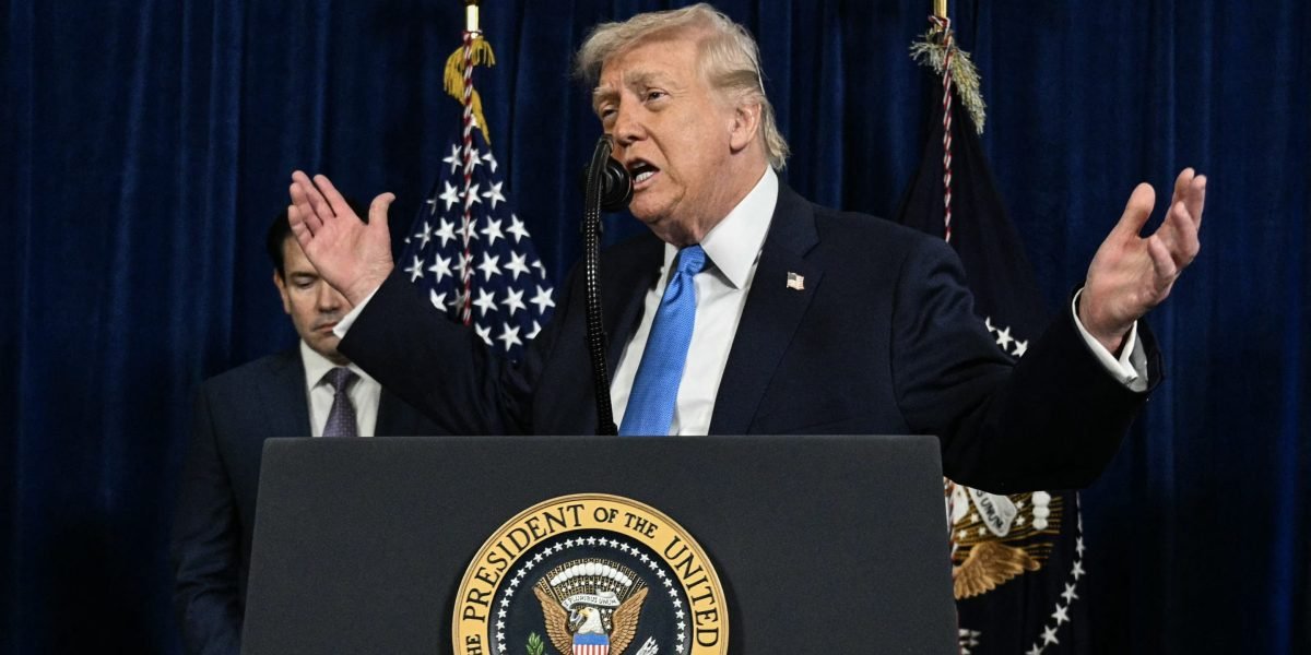 Trump defende US$ 100 bilhões em investimentos de petróleo na Venezuela, enquanto Exxon e outros afirmam que o país é 'não investível' sem reformas significativas