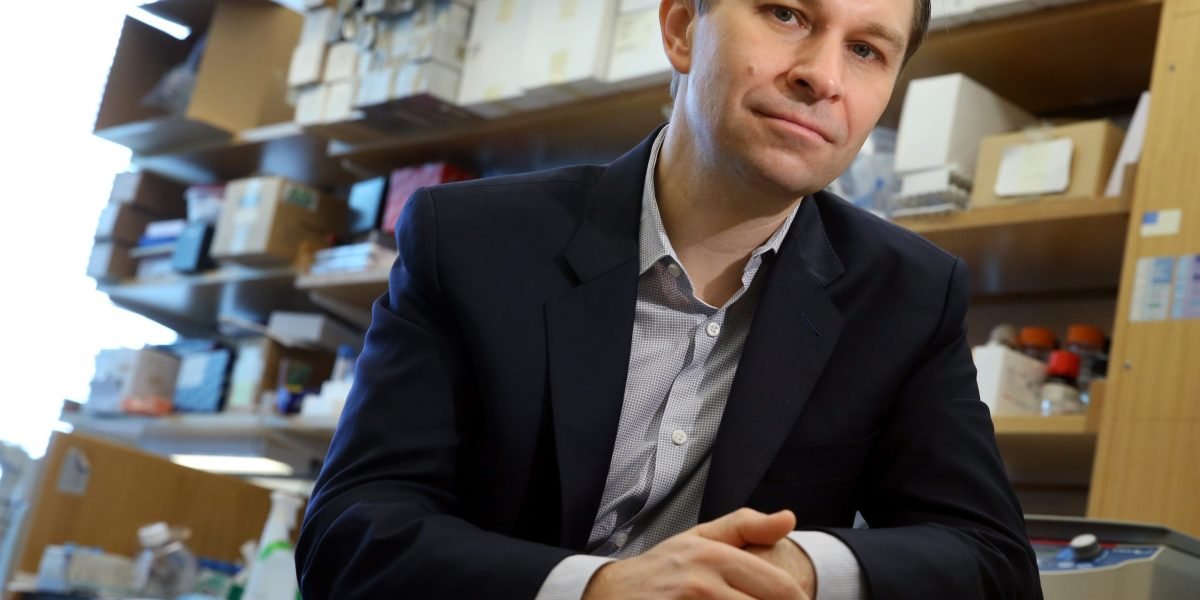 Enquanto bilionários buscam a imortalidade, startup cofundada por professor de genética de Harvard recebe aprovação do FDA para o primeiro teste humano parcial de rejuvenescimento