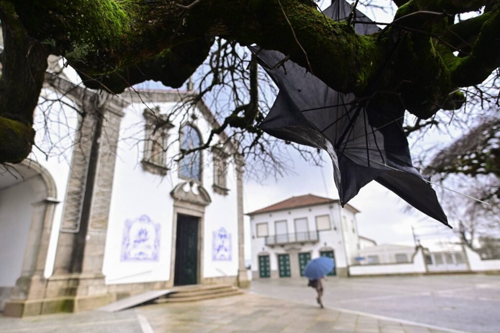 Alerta da Proteção Civil para Vento Forte em Gondomar