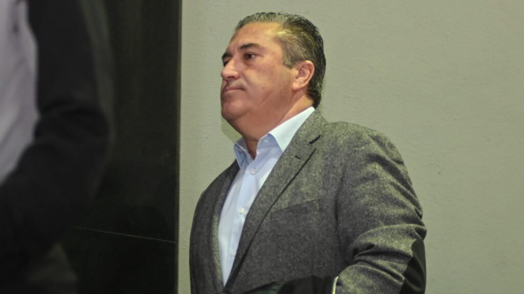 Al Ula contrata José Peseiro