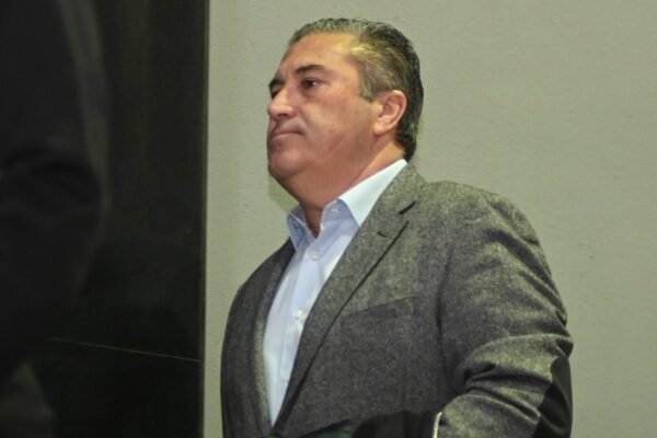 Al Ula contrata José Peseiro