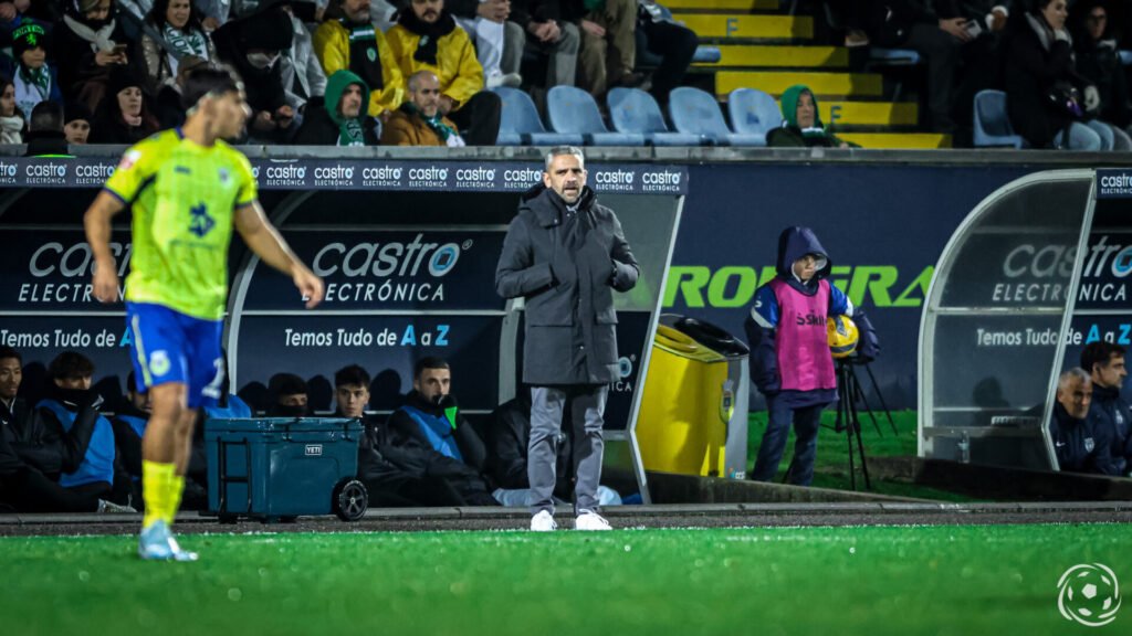 "Rui Borges elogia Luis Suárez e admite: 'Controlámos os primeiros 45 minutos, mas entrámos mal na segunda parte'"