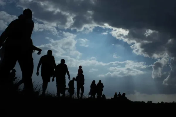 "Aumenta a classificação de migrantes em 1.ª, 2.ª e 3.ª categorias"