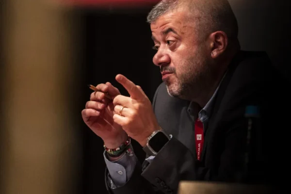 Governo Simplifica Formação de Docentes com Habilitação Própria