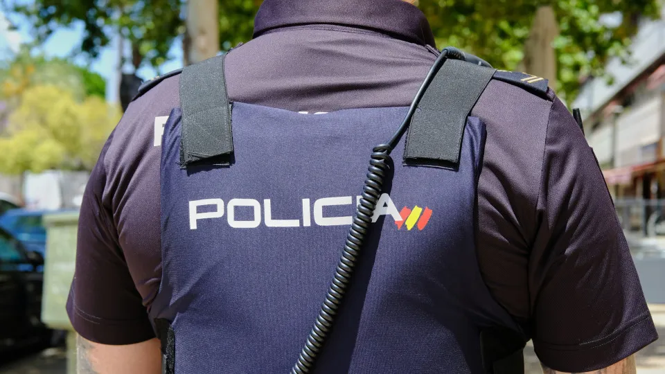 Casal português é assaltado e feito refém por falsos policiais em Madrid