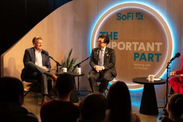 Michael Lewis e Tom Lee analisam o carnificina das ações de software de US$ 1 trilhão: "Acho que ter medo não é uma coisa ruim agora"