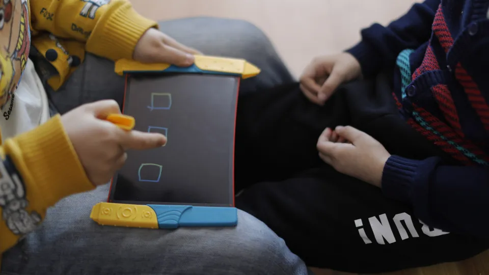 Estratégia Única: 90% de Acolhimento para Crianças até Seis Anos