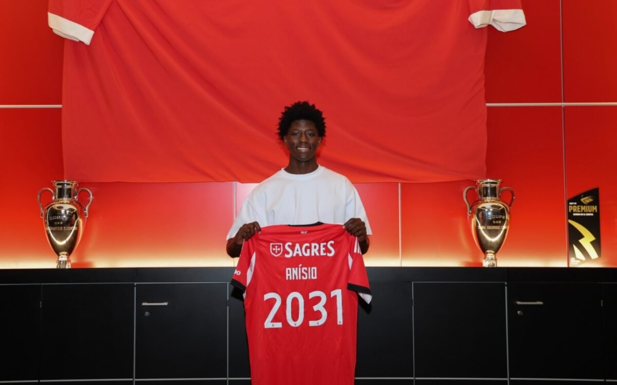 Anísio Cabral: "Sinto