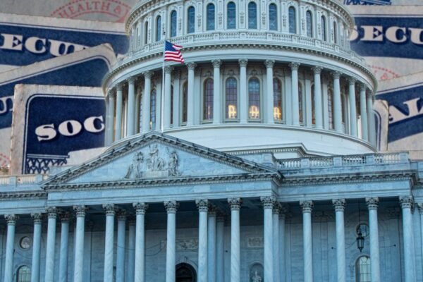 Fundo da Seguridade Social está próximo da insolvência, e a onda de empréstimos que pode se seguir afetará os mercados de dívida, alerta economista