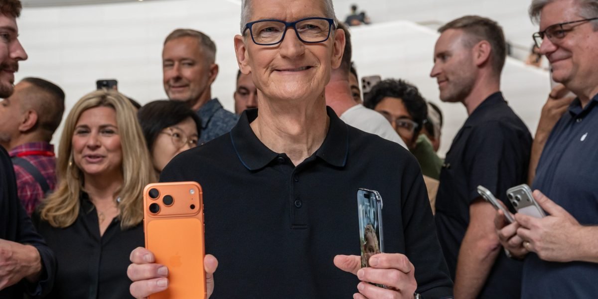 Os resultados impressionantes da Apple no Q1: uma lembrança do que torna a empresa notável e os desafios no campo da IA.