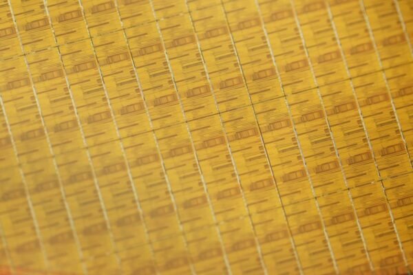 A demanda crescente por memória em IA está alimentando uma crise de chips em expansão