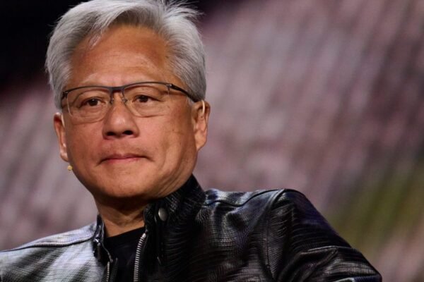 CEO da Nvidia nega relatório "nonsense" de que estaria insatisfeito com a OpenAI: "Eu realmente gosto de trabalhar com o Sam"