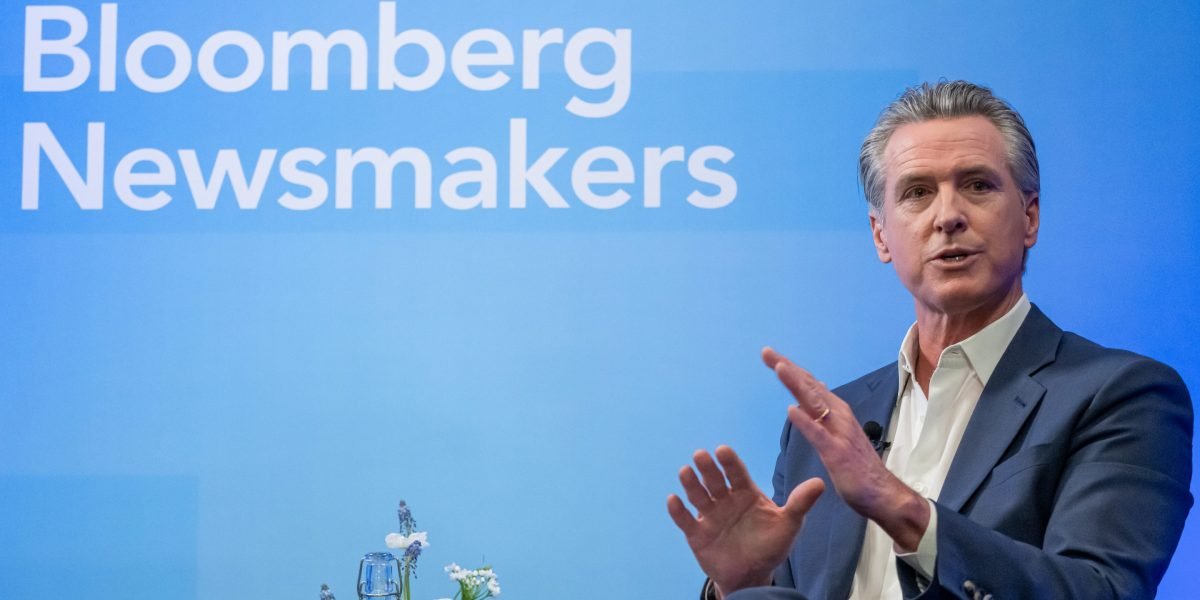 Gavin Newsom reforça suas críticas ao proposto imposto sobre a riqueza dos bilionários