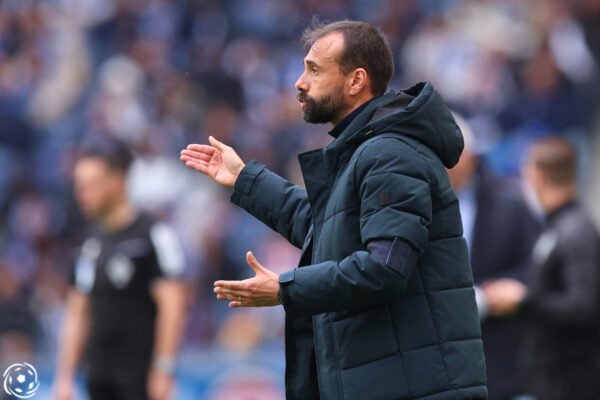 Famalicão vence Casa Pia e se aproxima do quinto lugar na Primeira Liga