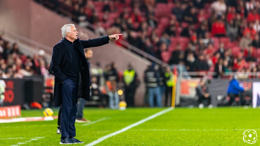 José Mourinho impede saída de jogador do Benfica para o Mallorca