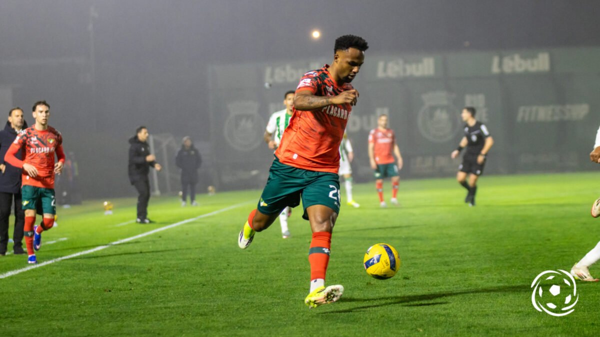 Moreirense interrompe série negativa do Rio Ave e sobe ao 6º lugar da Primeira Liga com regresso às vitórias